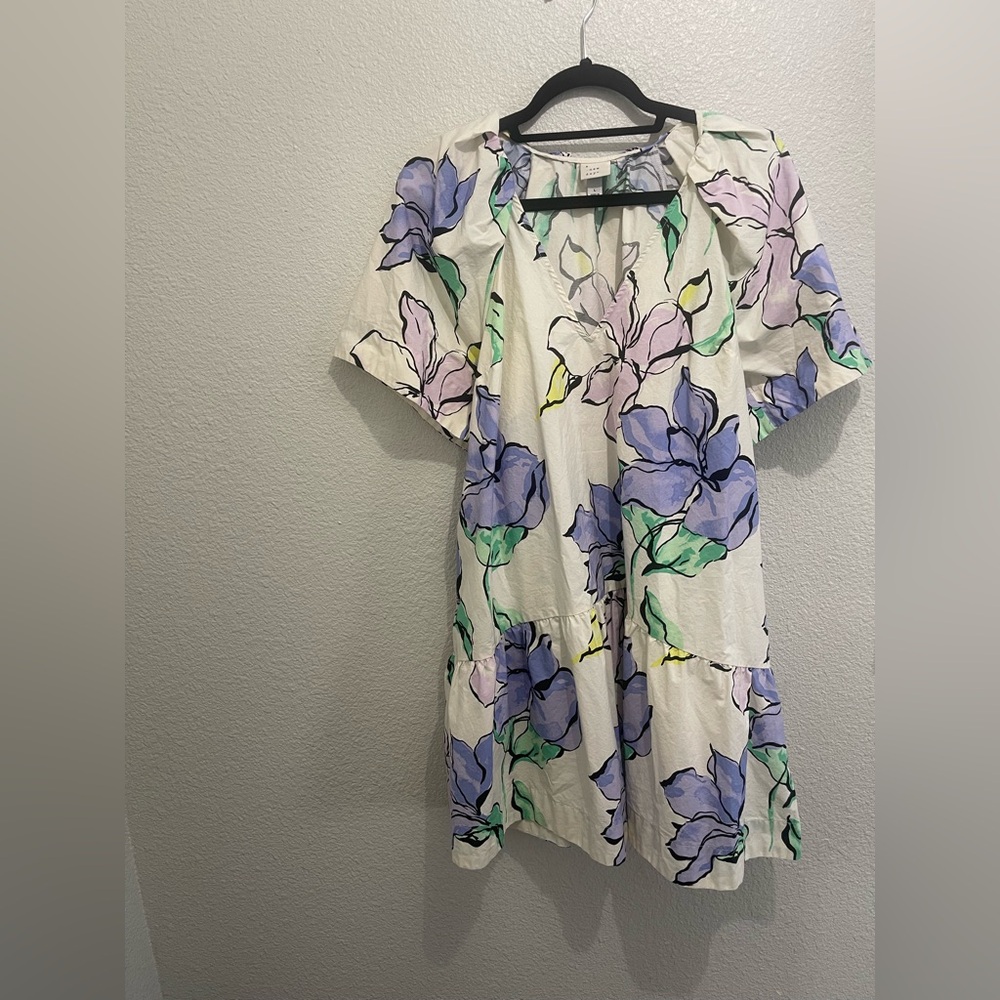 Floral Tiered Short Sleeve Dress - White with Lavender & Green